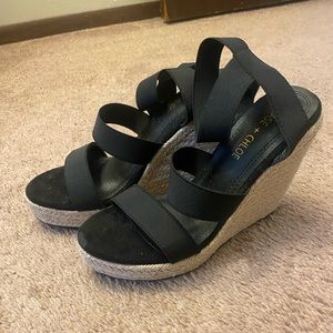 Women’s Chase + Chloe Black Wedges